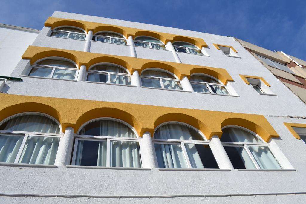 Hotel Toboso Chaparil Nerja Bagian luar foto